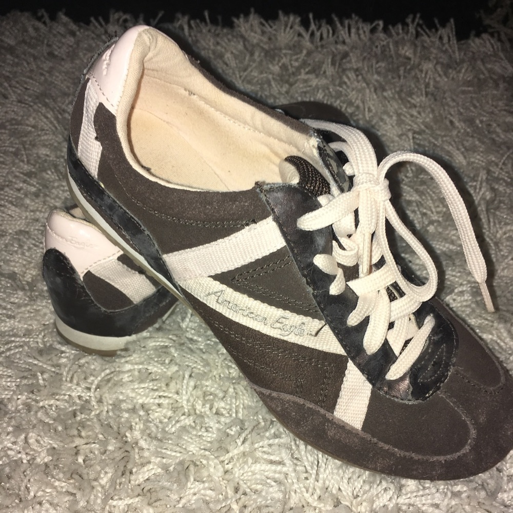 American Eagle size 6 Brown/Pink Shoes *NWT*
